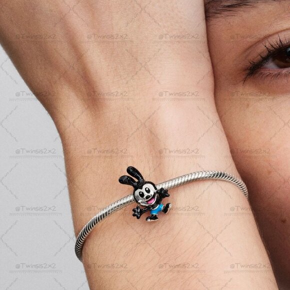 Pandora Disney Oswald The Lucky Rabbit Charm|Pendant - Picture 2 of 2
